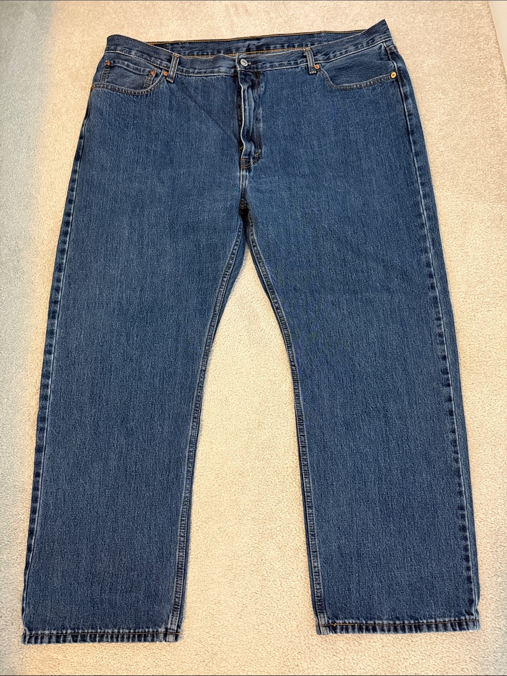 Levi’s 505 straight leg 48x32 jeans 👖